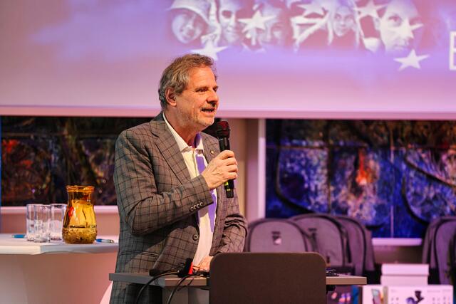 Gunnar Fosen organisierte mit seinem Team wieder ein packendes und spannendes Europaquiz 2024. | Foto: Reischl
