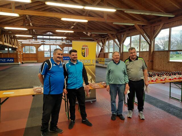 3. Platz U. Pergkirchen mit Palmetshofer Max, u. Franz Lettner