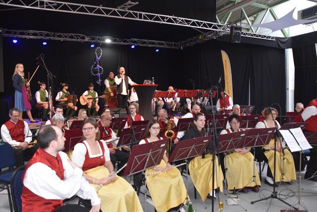 Die Stadtkapelle Oberwart sorgte für zünftige Blasmusik. | Foto: Michael Strini