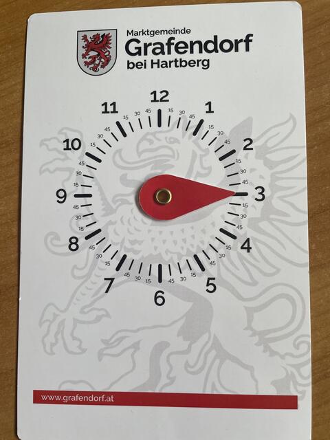 Die neue Parkuhr mit redesigntem Wappen und Schriftzug. | Foto: Olga Seus