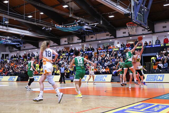  Schlüssel zum Sieg dürfte sein, die beiden Topscorerinnen Sina Höllerl und Lisa Zderadicka in Schach zu halten. | Foto: GEPA