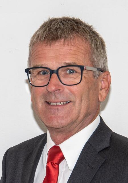 Rotkreuz-Bezirksgeschäftsleiter Herbert Markler. | Foto: RKLVOÖ/Lorenz