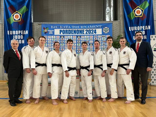 Das Österreichische Kata-Team in Italien