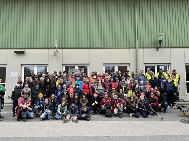 Rund 130 Personen nahmen in Mattersburg und Walbersdorf an der Flurreinigung teil | Foto: Stadtgemeinde Mattersburg