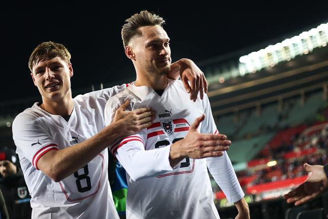 Alexander Prass (Sturm Graz) und Maximilian Entrup (TSV Hartberg) hielten die steirischen Vereinsfarben hoch. Entrup gelang mit seinem Tor sogar Historisches: Erstmals hat ein Spieler der Hartberger einen Treffer im Nationalteam erzielt. | Foto: GEPA