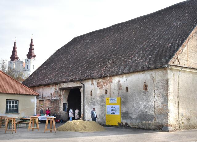 Der "Melker Stadl" wurde der Gemeinde von Baumeister Hans Brabenetz geschenkt. | Foto: Herbert Schleich