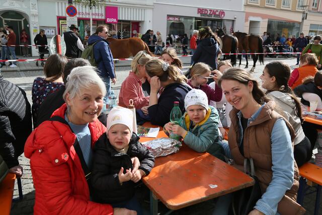 Fam. Emprechtinger genossen den gelungen Pferdemarkt