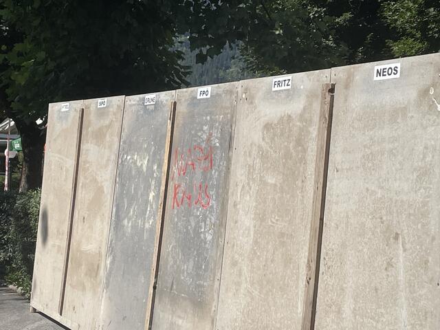 Die üblicherweise von der Stadt kostenlos zur Verfügung gestellten Plakatflächen bei Wahlen sind bei der Gemeinderats- und Bürgermeisterwahl am 14.4. nicht im Einsatz.  | Foto: BezirksBlätter