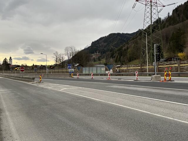 In beiden Tunneln, die 2001 mit der Eröffnung der Umfahrung in Betrieb gingen, werden die betriebs- und sicherheitstechnischen Einrichtungen erneuert bzw. saniert. | Foto: Land Steiermark