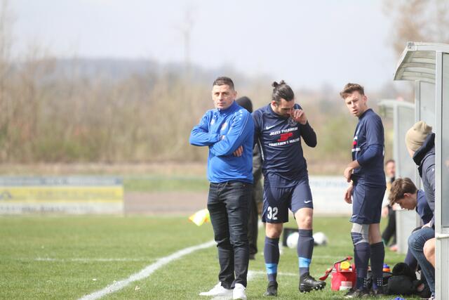 Götzendorfs Coach Dragan Dimic und seine Elf unterlagen. | Foto: Flake