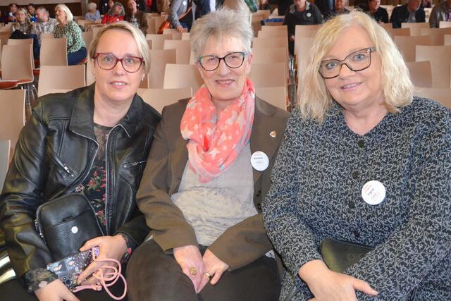 SR Almut Smoliner, GR Barbara Samobor und GR Ingrid Paulitsch