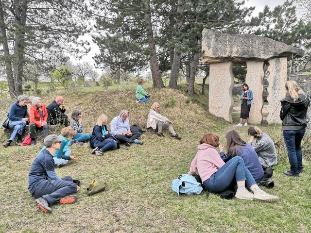 Literaturfans treffen sich am 21. April um 15 Uhr im Symposion Lindabrunn | Foto: Arnold Haberl