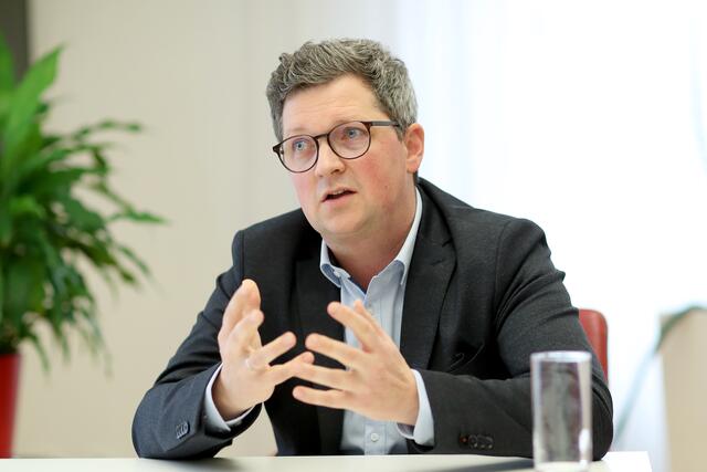 SPÖ-Landesrat Michael Lindner. | Foto: Land OÖ/Stinglmayr