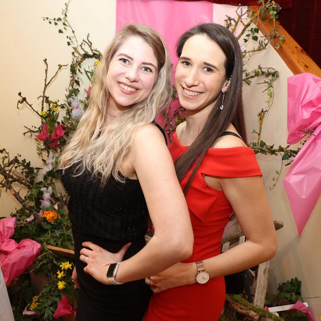 Simone und Veronika aus Ottnang | Foto: Helmut Klein