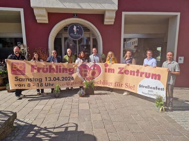 Die Handelsbetriebe im Zentrum von Böheimkirchen halten am 13.04.2024 von 08:00 bis 18:00 ihre Frühjahrs-Hausmessen ab. | Foto: BÖ Ortsmarketing