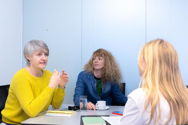 Katia Huemer (Kunsthaus) und Eva Tropper (Museum für Geschichte) im Interview mit der Woche. | Foto: Konstantinov