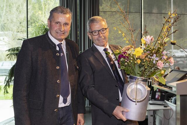 Der Obmann des Milchhof Sterzing Adalbert Braunhofer und Obmann der Milchliefergenossenschaft Wipptal Stubai Anton Steixner | Foto: Die Fotografen