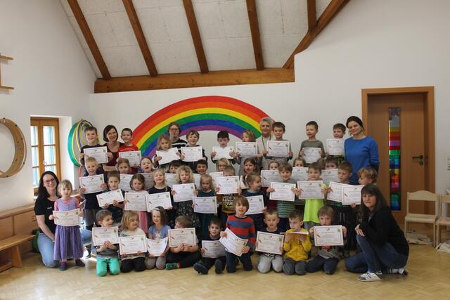 Gemeinsam schmeckt Essen einfach besonders gut. Diese und andere Erfahrungen machten die Kinder vom Kindergarten Krottendorf (Weiz) beim Ernährungsschwerpunkt. | Foto: Kindergarten Krottendorf