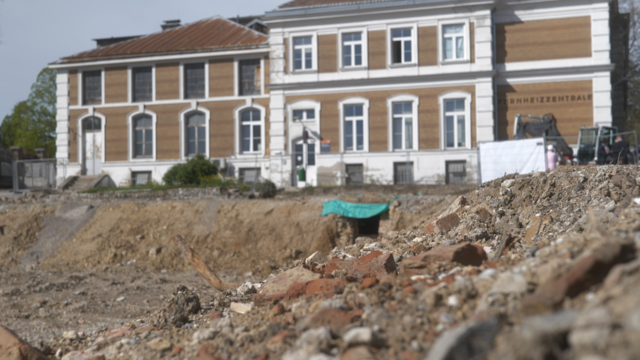 Trotz der Baustelle wird der Betrieb des Krankenhauses keine Einbußungen erfahren. | Foto: Valentin Mazal