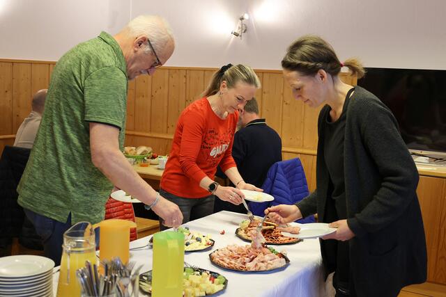 Der Karsamstag markiert immer den Abschluss der Fasten-Aktion und wird mit einer Generalversammlung bzw. dem Fastenbrechen begangen. | Foto: MG Telfs/Hackl