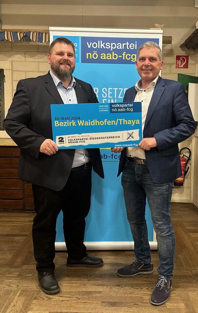 Michael Litschauer und Josef Hager (r.) beim Stopp im FIT Restaurant in Waidhofen | Foto: VPNÖ