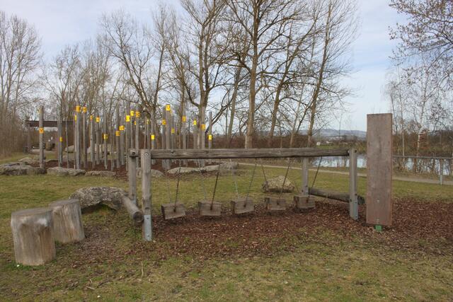 Nicht nur für Kinder: Im Motorikpark Feldkirchen kommen mit den richtigen Übungen auch Erwachsene ins Schwitzen. | Foto: MeinBezirk/Mair