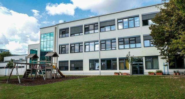 In der Schule Ada-Christen-Gasse wird es im kommenden Schuljahr eine Containerklasse geben. | Foto: adachristen.schule.wien.at