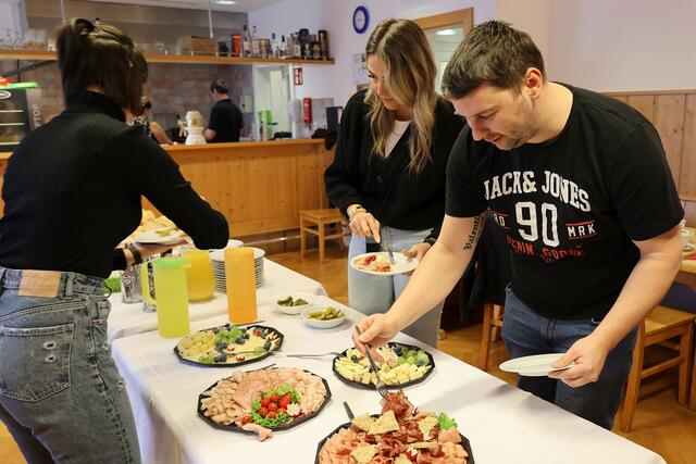 Der Karsamstag markiert immer den Abschluss der Fasten-Aktion und wird mit einer Generalversammlung bzw. dem Fastenbrechen begangen. | Foto: MG Telfs/Hackl