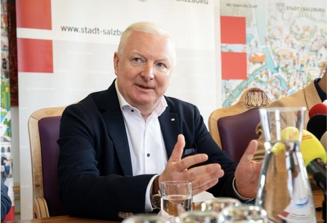 Vizebürgermeister Florian Kreibich erhält die städtischen Betriebe und die Verwaltung. Er hätte die Planungsabteilung gerne behalten. | Foto: Stadt Salzburg/Alexander Killer