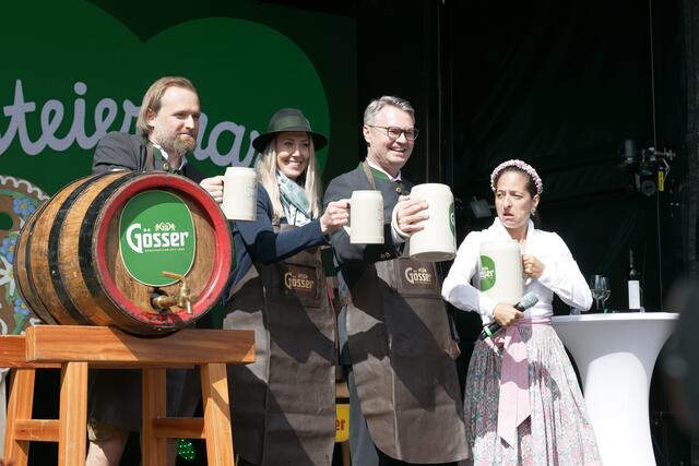 Am Donnerstag wurde der 25. Steiermark-Frühling eröffnet. Mitten am Rathausplatz wird das "grüne Herz" bis Ende der Woche schlagen. | Foto: RMW/Maximilian Spitzauer