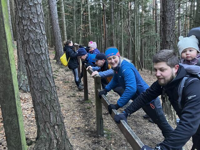 Bei Move and Talk  geht es nicht nur um Bewegung, sondern auch um das Zusammentreffen in der Gruppe. | Foto: Ruthofer