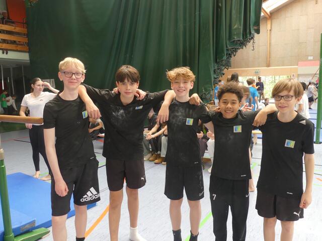 Felix Marchart, Tobias Marchart, Philip Krammel, Tobi Keelson und Vinzenz Fischlmair