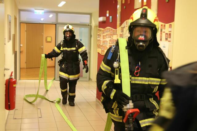 Man ging bei der Übung von einem Brand aus. | Foto: FF Grafenwörth/Ploiner
