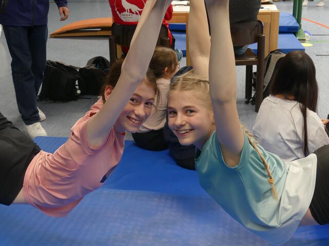 Stella-Elina Michaelidou und Raffaela Dörner