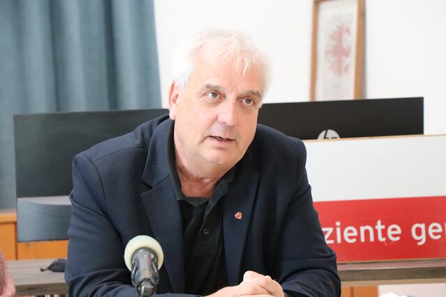 Prutzer Bürgermeister Heinz Kofler freut sich über die Aufnahme in das e5-Programm. | Foto: Celina Leitner