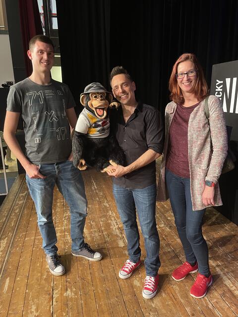 Tricky Niki mit Luigi und Bezirksblätter Redakeurin Alexandra Goll mit Sohn Christoph. | Foto: Alexandra Goll