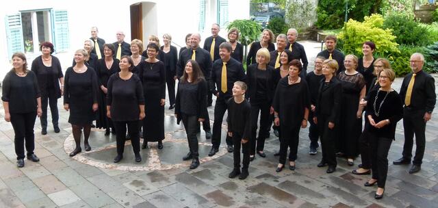 Der Kirchenmusikverein Hartberg umfasst knapp 50 Sängerinnen und Sänger, die eine breite Palette von klassischen bis hin zu modernen Stücken im Repertoir haben. | Foto: Kirchenmusikverein Hartberg