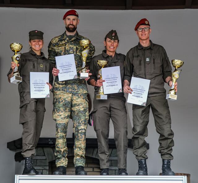 Die vier MeisterInnen in Fieberbrunn. | Foto: Bundesheer/Hörl/Raggl