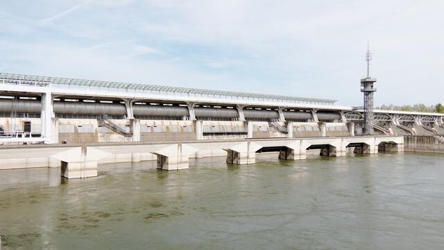 Mitten in Wien – genauer gesagt in der Freudenau – befindet sich das größte innerstädtische Kraftwerk Europas. | Foto: Andreas Pölzl/RMW