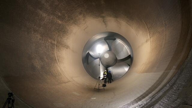 Der Raum beim Turbinen-Laufrad kann nur dank Trockenlegung besichtigt werden. | Foto: Andreas Pölzl/RMW