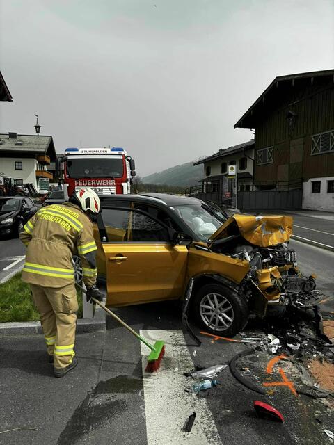 Zu einem Verkehrsunfall kam es heute am 9. April 2024 in Stuhlfelden. | Foto: Feuerwehr Stuhlfelden