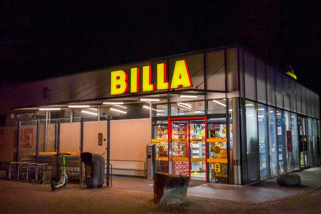 Einkaufen bis 23 Uhr. Wenn es nach dem REWE Österreich Chef geht könnte dies bald möglich sein. | Foto: Harald Dostal / picturedesk.com