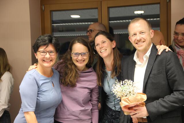 Fraktion der Grünen Puch mit ihrer Landessprecherin Martina Berthold (2. v.l.). | Foto: Martin Schöndorfer, 2024