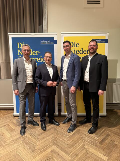 Philipp Rath VP Melk: Klubobmann zu Besuch im Bezirk Melk - Melk