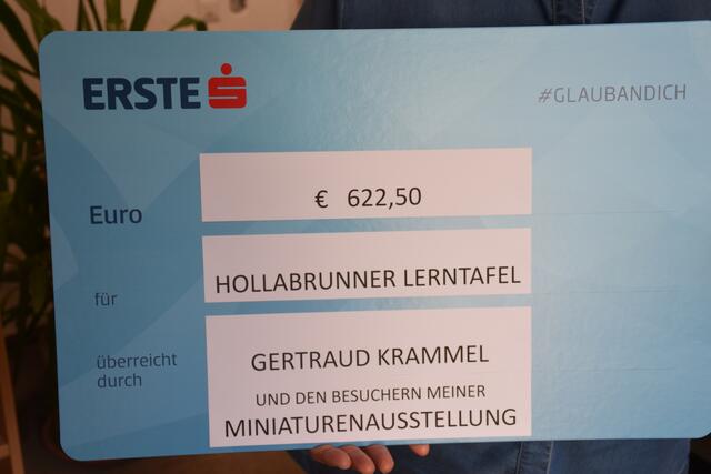 622,50 kamen an Spenden zusammen, die eins zu eins an die Hollabrunner Lerntafel gingen. | Foto: Alexandra Goll