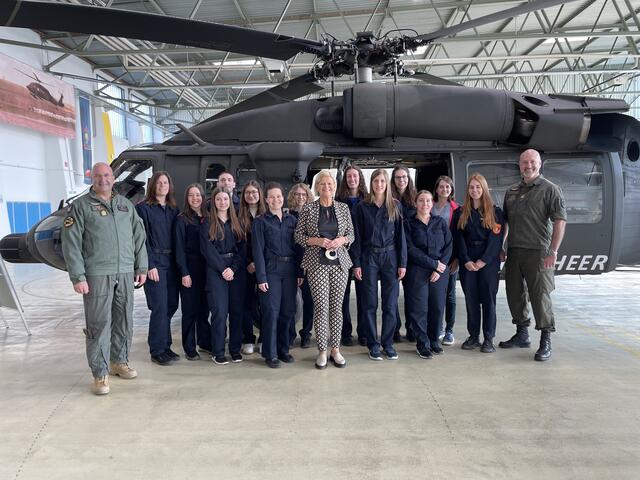 Ehrung der Feuerwehrfrauen. | Foto: Victoria Edlinger