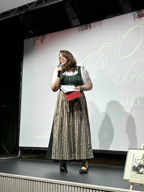 Moderatorin Barbara Schabelreiter führte durch den Abend. | Foto: Laura Jung