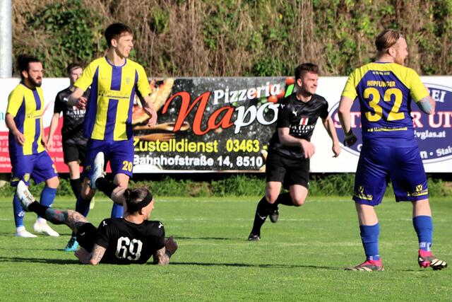 Rassige Szene im Mittelfeld