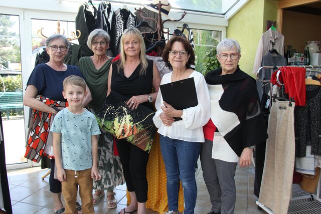 Die Ausstellerinnen freuten sich über viele Besucher. | Foto: Mold