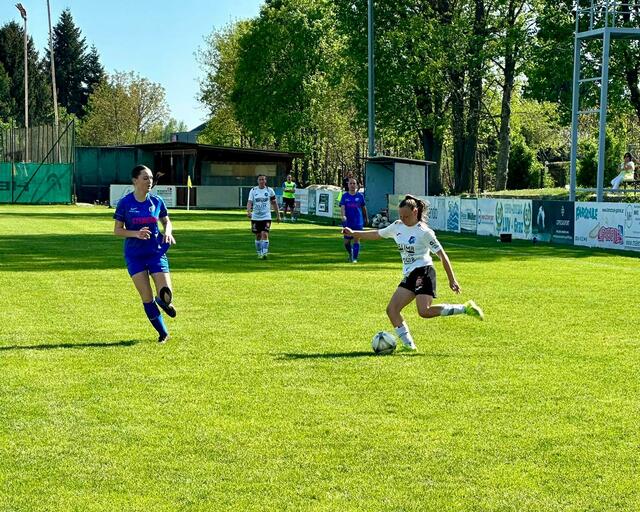 Geburtstagskind Jasmin Hammrich in Aktion | Foto: FC Südburgenland